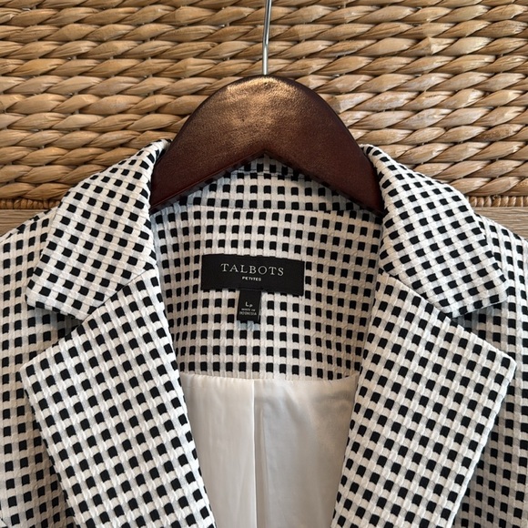 Talbots Jacquard Button Front Career Blazer w/Pockets, LP - Picture 2 of 6